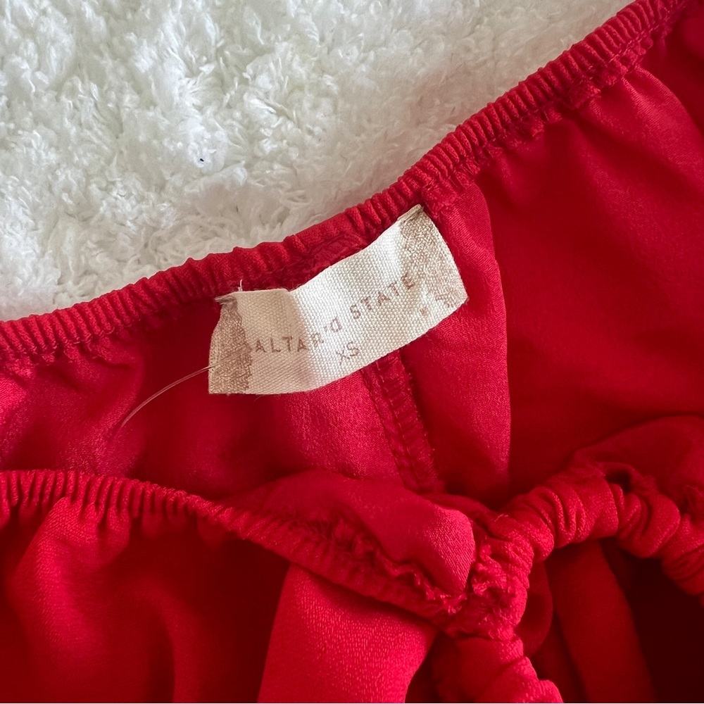 NWOT Altar'd State Double Layered Romper - Picture 7 of 8